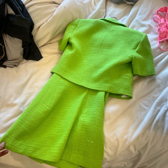 Lime XS Green Zara 2 Piece Cropped Blazer and Mini Tweed Set - Picture 4 of 5